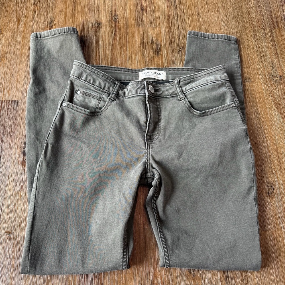 Brody Jeans women’s green skinny “push up” jeans size 26
